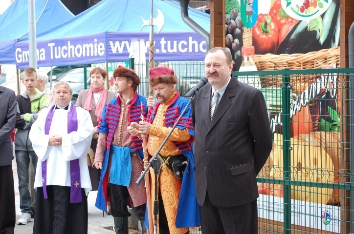 "Mój Rynek", czyli gminne targowisko w Tuchomiu zostało już uroczyście otwarte
