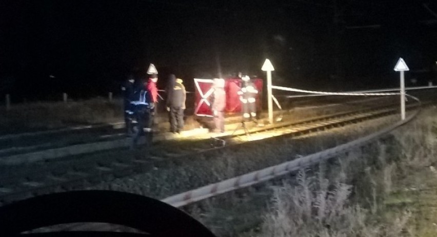 Gliwice: Pociąg potrącił śmiertelnie mężczyznę. Już ustalono jego tożsamość - to 18-latek z Sośnicy