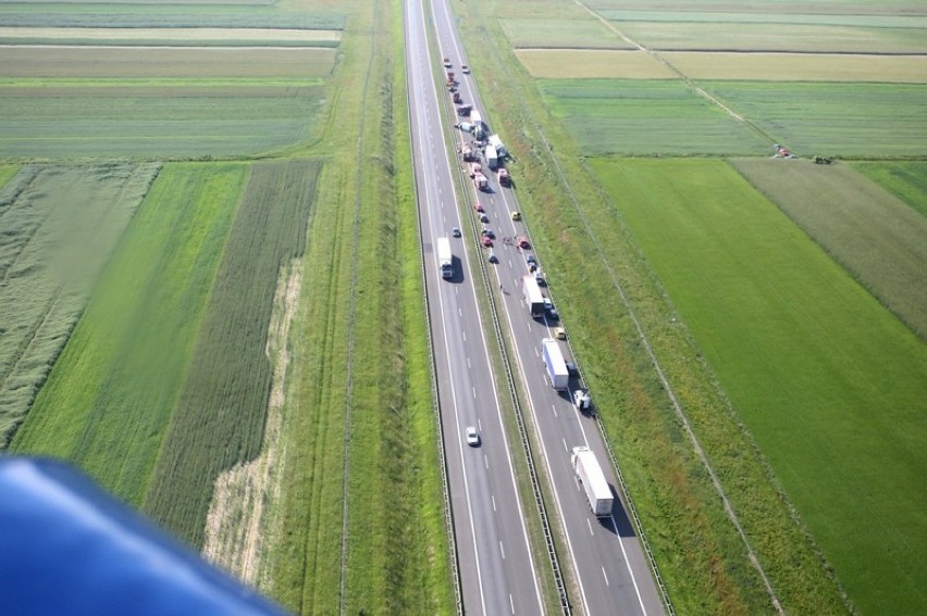 Wypadek na A2 w Lądku