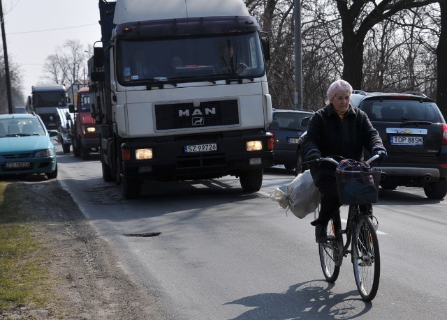 Zadanie nie obejmuje budowy ścieżki rowerowej