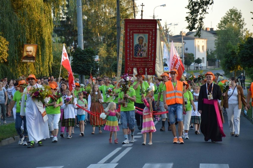 Pielgrzymka Zduńska Wola. Tak zduńskowolanie pielgrzymowali...