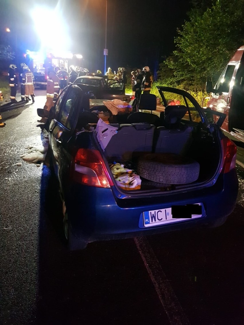 Wypadek drogowy w Stegnie. Zderzenie dwóch samochodów, siedem osób poszkodowanych