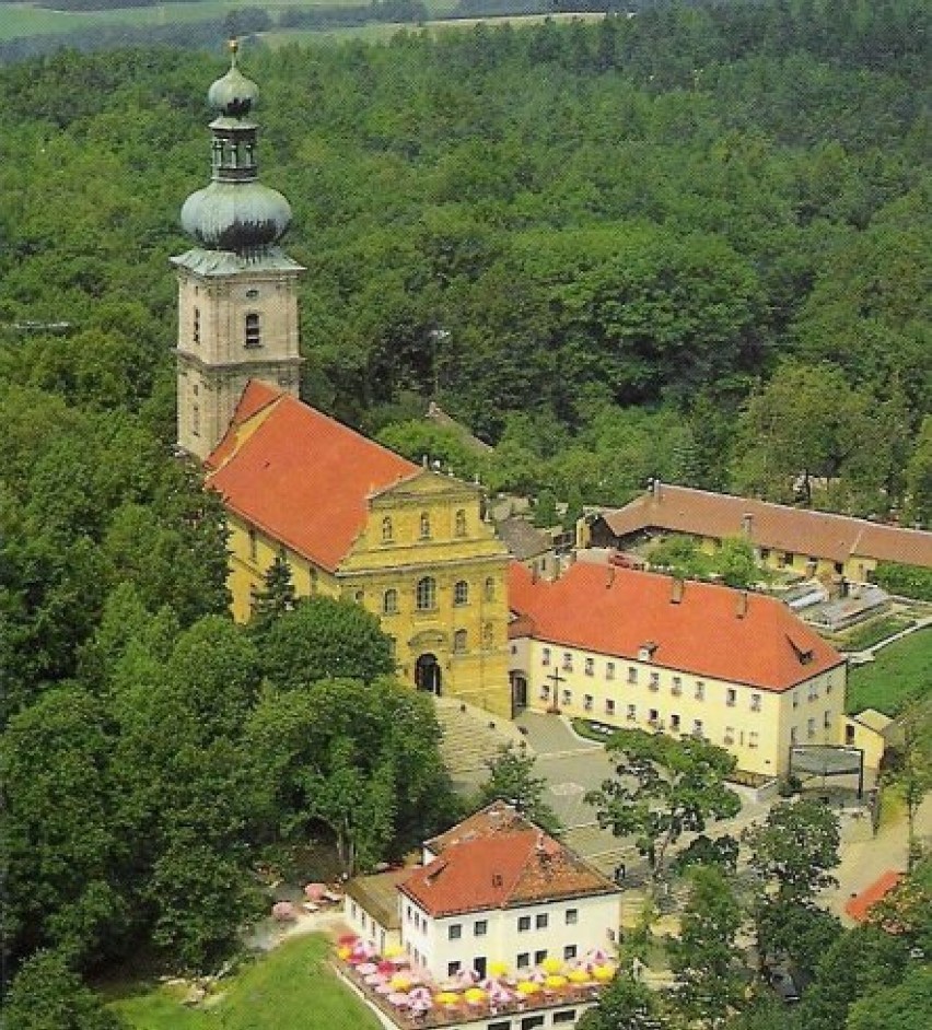 Klasztor Franciszkanów na Mariahilfberg w Ambergu, w którym...