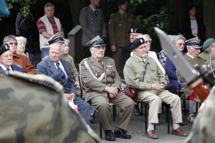 Uroczystości związane z 72. rocznicą wybuchu drugiej wojny...