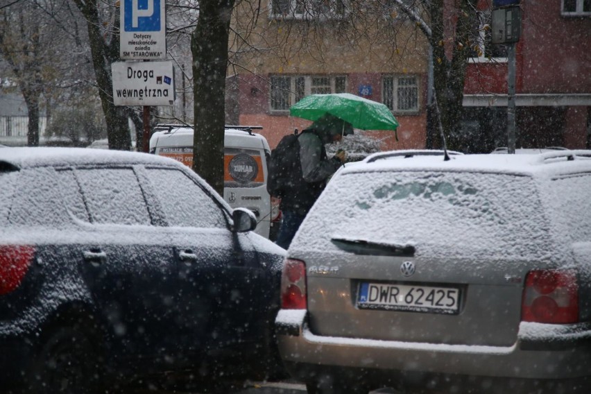 Śnieżyca w Warszawie. Może spaść aż 10 centymetrów śniegu!