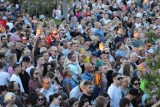 Parę tysięcy ludzi bawiło się na koncercie Andrzeja Piasecznego podczas Dni Jędrzejowa 2022. To był wspaniały wieczór!