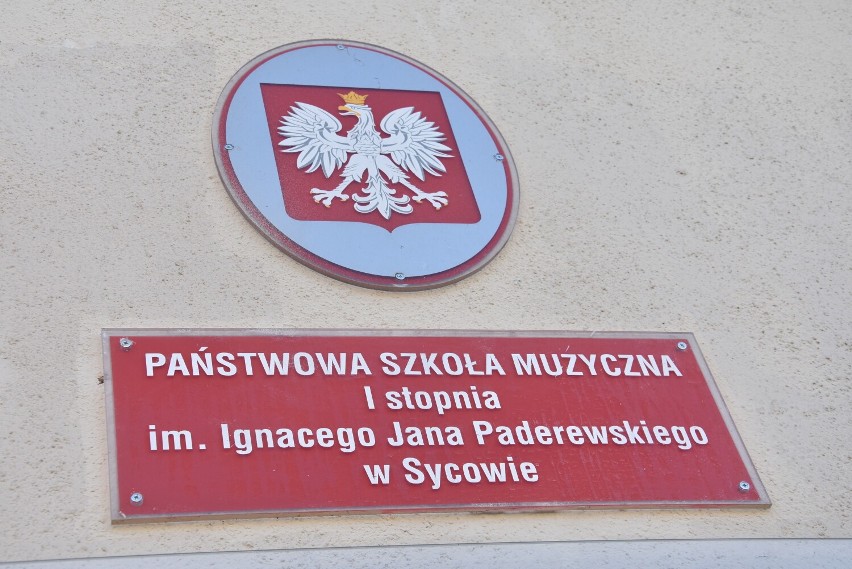 Dyrekcja szkoły muzycznej w Sycowie o uczniach i planach na przyszłość (29.10)