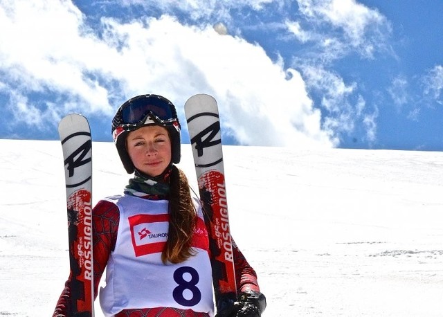Iwona Kohut (ISS Szusujmy Razem/MKS Skrzyczne Szczyrk ) narciarstwo zjazdowe: złoty medal w super kombinacji podczas Ogólnopolskiej Olimpiady Młodzieży