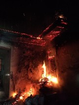 Nocny pożar kamienicy przy ulicy Rakowickiej w Krakowie