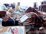 Darłowo strajk głodowy. Głodujące kobiety i osoby je wspierające kontra wójt Franciszek Kupracz