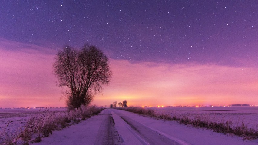 Zimowa noc na granicy województwa lubuskiego.