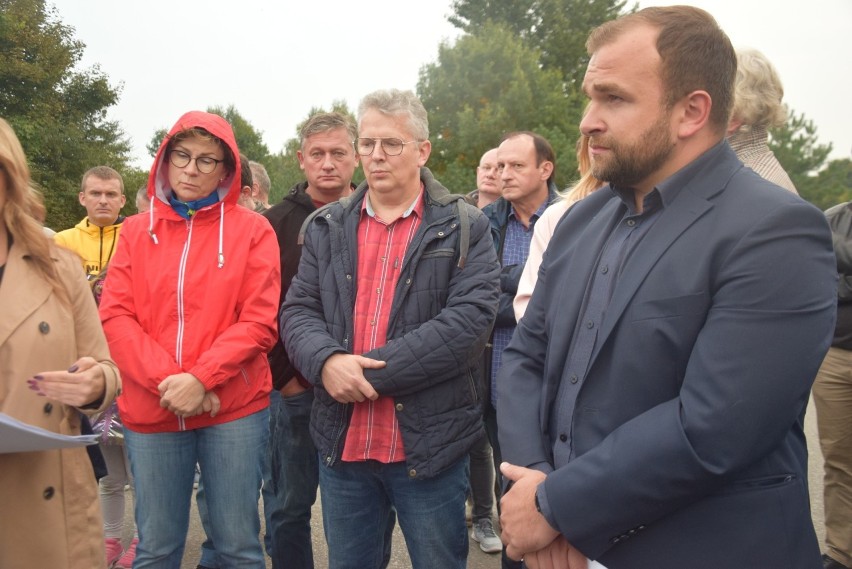 Protest mieszkańców Tychów i Bierunia przy ul.Lokalnej w...