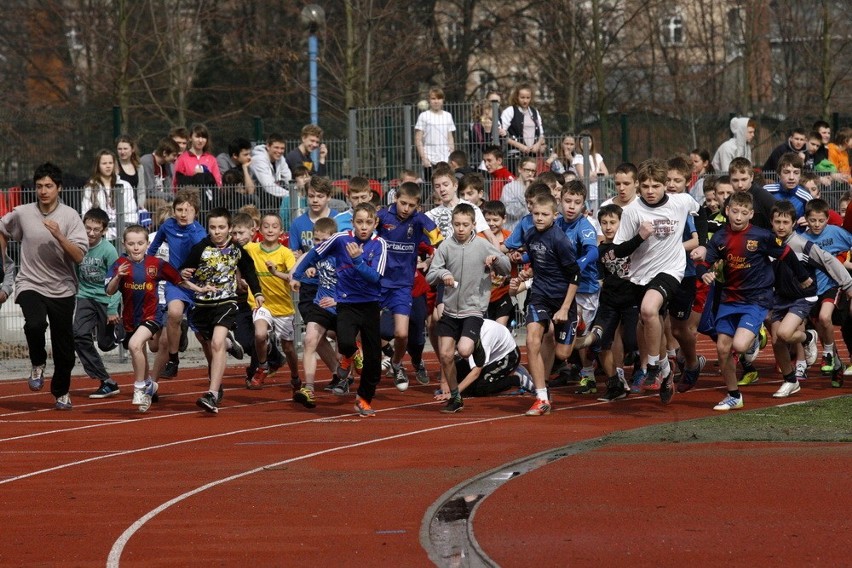 Szkolne mistrzostwa Legnicy w bieganiu (FOTO)