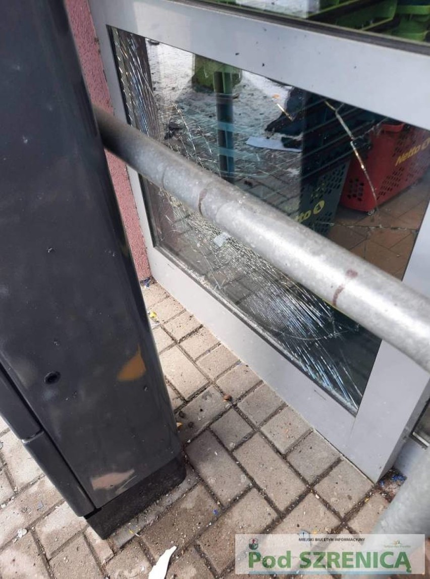 Szklarska Poręba: mieszkańców obudził huk. Ktoś wysadził bankomat przy Netto