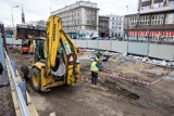 Śmierdzący problem na Woli. Usuwają skażone grunty. Radna alarmuje o poziomie zanieczyszczenia