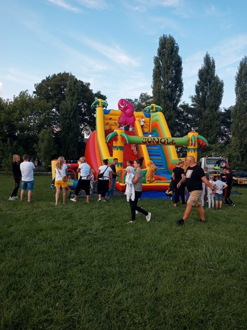 Festyn rodzinny w Mełpinie - wspólna zabawa na zakończenie...