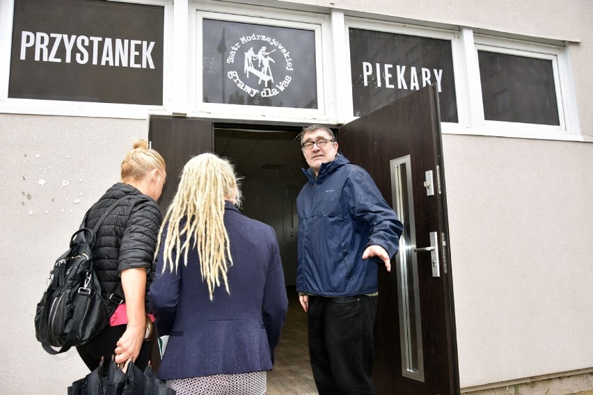 Teatr w Legnicy wraca na osiedle Piekary [ZDJĘCIA]