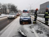 Wypadek na ul. Fordońskiej w Bydgoszczy. Zderzyły się dwa auta osobowe [zdjęcia]                           