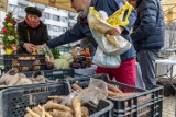 Kraków. Lokalnie, naturalnie i bezpośrednio. Na Targu Pietruszkowym znów czekała zdrowa żywność