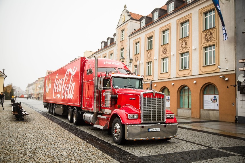 Ciężarówka Coca Coli 2017 może przyjechać też do Białegostoku. To zależy od Was