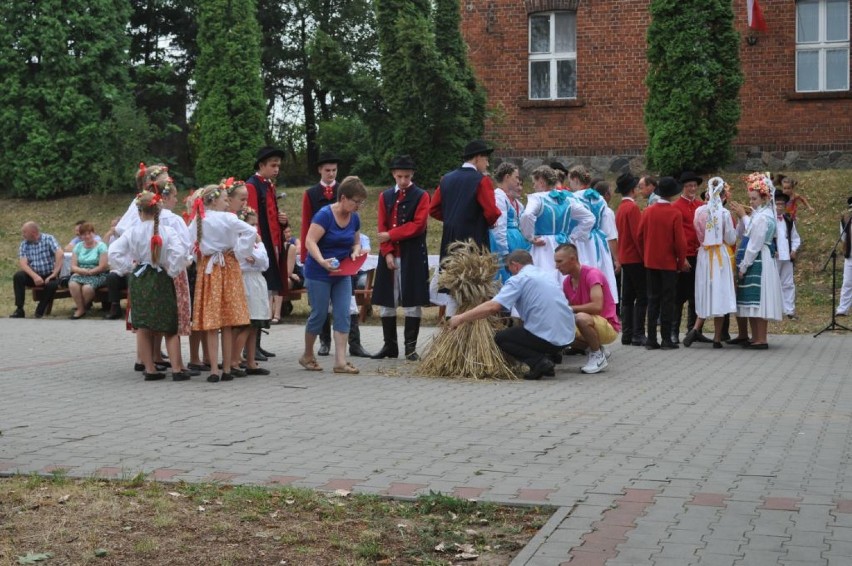 Dożynki we Włościejewkach. Tak dziękowano za plony