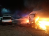 Kto stoi za wielkim pożarem w Gorzowie Wielkopolskim? Sprawca miotaczem ognia podpalił 22 samochody