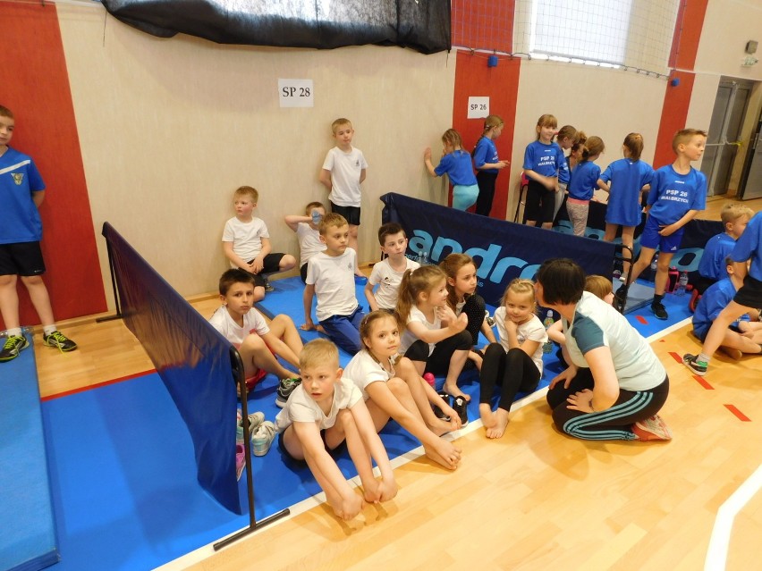 W Wałbrzychu ruszyły Igrzyska dla Dzieci. Zawody sportowe rozpoczęła rywalizacja uczniów i uczennic klas I
