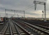 Remont linii kolejowej z Łodzi do Kutna na półmetku