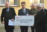 KOŚCIAN. Szpital otrzymał pieniądze na doposażenie sterylizatorni, faktycznie kilka miesięcy temu, oficjalnie dziś 10 listopada 2021r. FOTO