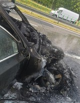 Niedaleko Świebodzina, na autostradzie A2 płonął samochód. Nikomu nic się nie stało