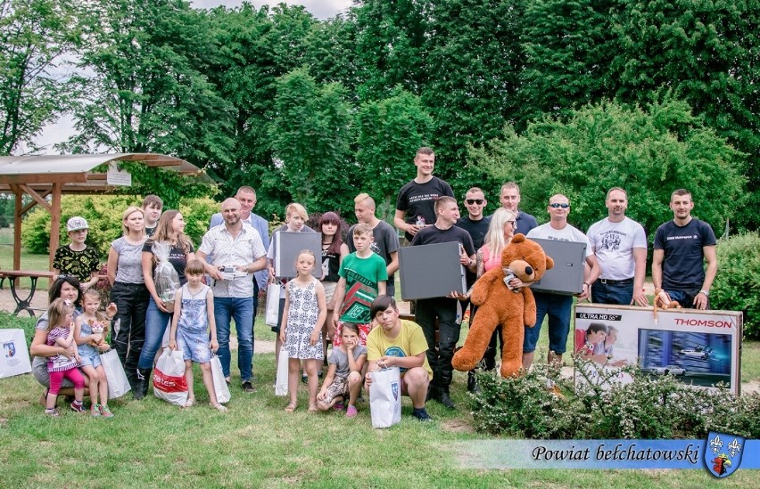 Powiat bełchatowski: Motocykliści zebrali pieniądze dla podopiecznych Domu Dziecka