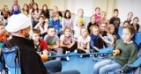 Trwają obchody 50-lecia Szkoły Podstawowej w Złoczewie. Pokazy Centrum Nauki Kopernik ZDJĘCIA