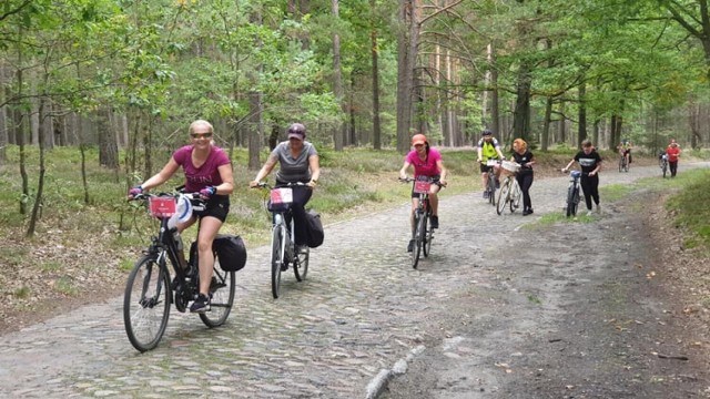 W Gubinie i okolicy jest wielu miłośników wycieczek rowerowych. Wielu zrzesza Gubiński Klub Rowerowy "Bidon". Uczestnicy rozmaitych rajdów ucieszą się z nowej trasy.