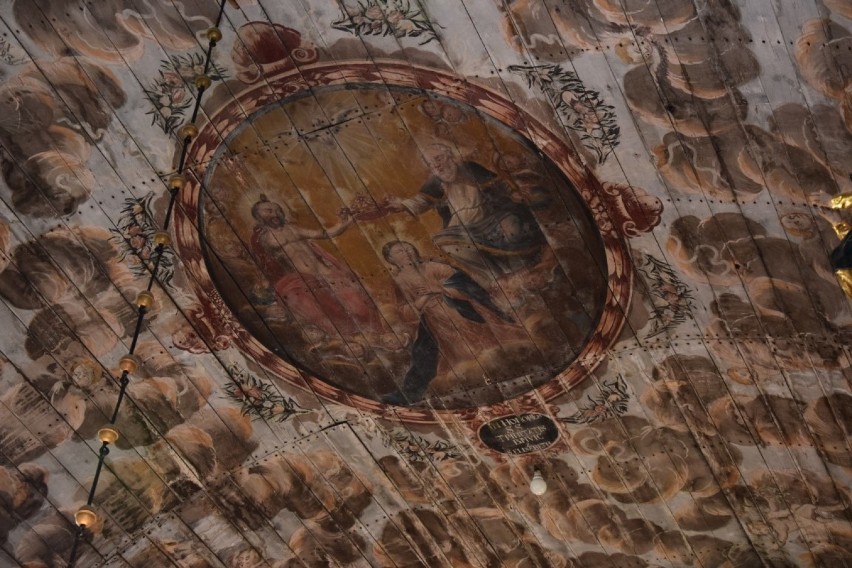 Fragment polichromii sufitu kościoła w Lubieszewie