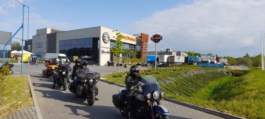 Wielbiciele motocykli testowali najnowsze modele Harley-Davidsona w Rzeszowie [FOTO, WIDEO]
