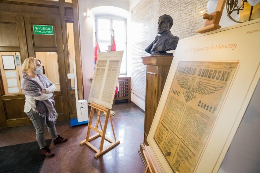 Wojewódzka i Miejska Biblioteka Publiczna w Bydgoszczy...