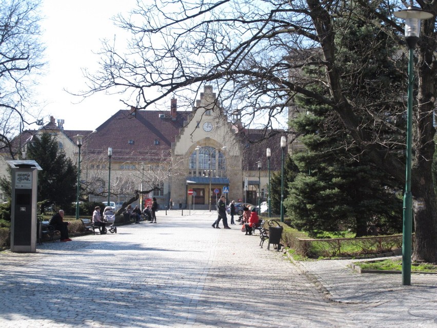 Utrudnienia na dwóch liniach kolejowych na odcinku Jaworzyna Śląska - Świdnica Miasto