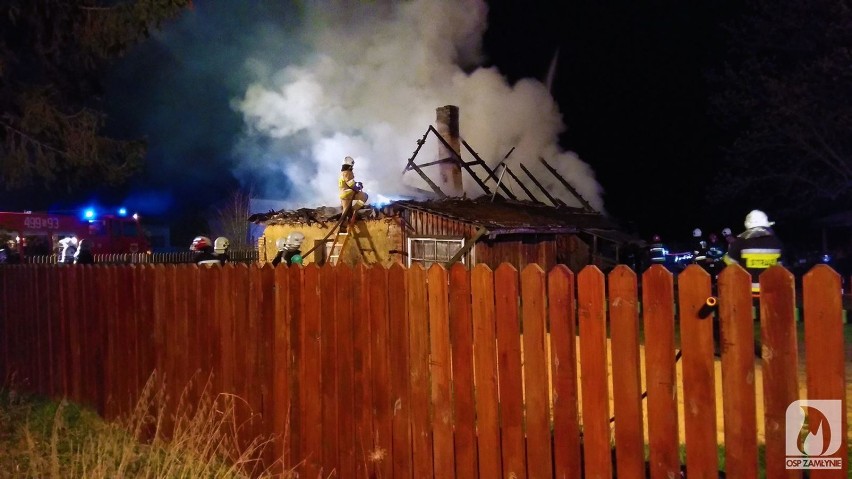 Pożar w Nowinach. Ogień strawił dom przy ul. Leśnej FOTO