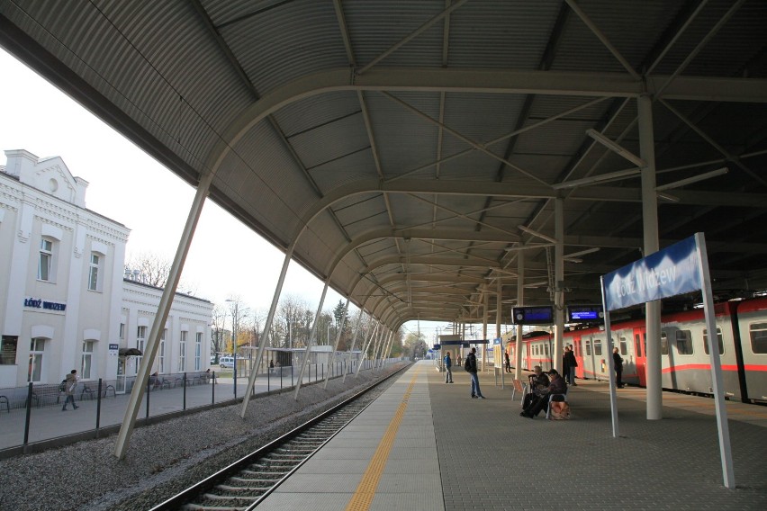 Przecieka dach nad peronem stacji Łódź Widzew