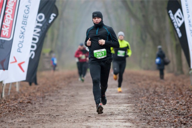 W najbliższą niedzielę 15 marca odbędzie się ostatni warszawski bieg z cyklu City Trail. Zawody odbędą się tradycyjnie w Parku Młocińskim. W niedzielę zakończy się sezon 2014/2015 City Trail. Pasjonaci biegów przełajowych w Parku Młocińskim na kolejne zawody będą musieli poczekać do października. Czytaj więcej: Bieg City Trail Warszawa. Przed nami ostatni etap rywalizacji

Zobacz też: Warszawskie miejsca kiedyś i dziś. Dużo się pozmieniało?
