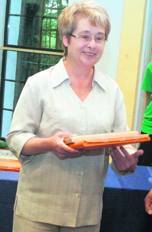 Maria Majewska, "Cichy Bohater" w 2007 roku, opiekuje się zwierzętami