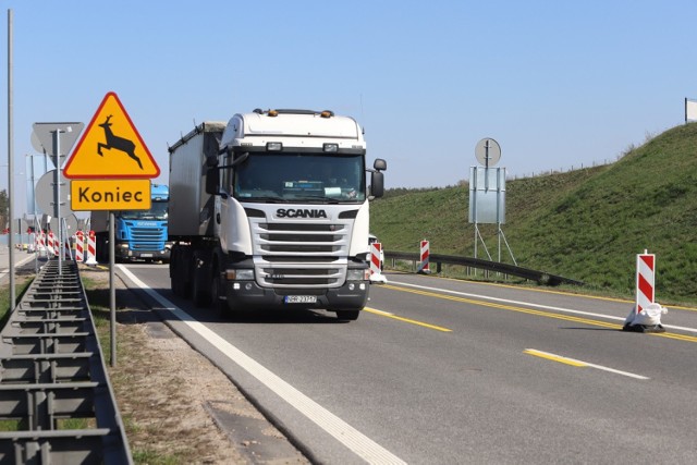 W poniedziałek 15 kwietnia ekipy budowlane rozpoczęły przebudowę autostrady A1 między Tuszynem i Piotrkowem Trybunalskim. Kierowcy muszą liczyć się z utrudnieniami związanymi z nową organizacją ruchu.