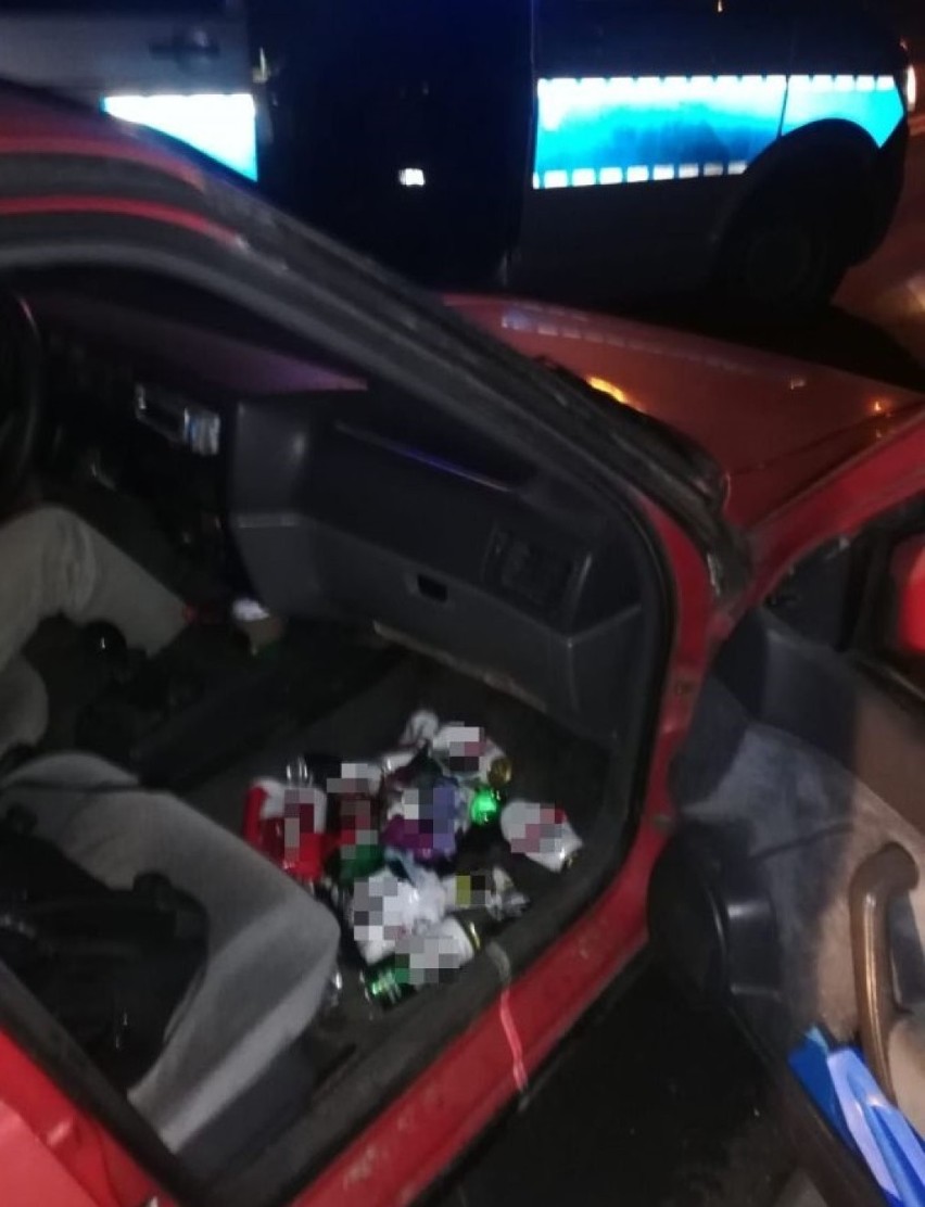 Świdnica. Pijany kierowca zatrzymany. 29-latek pił wódkę podczas jazdy!