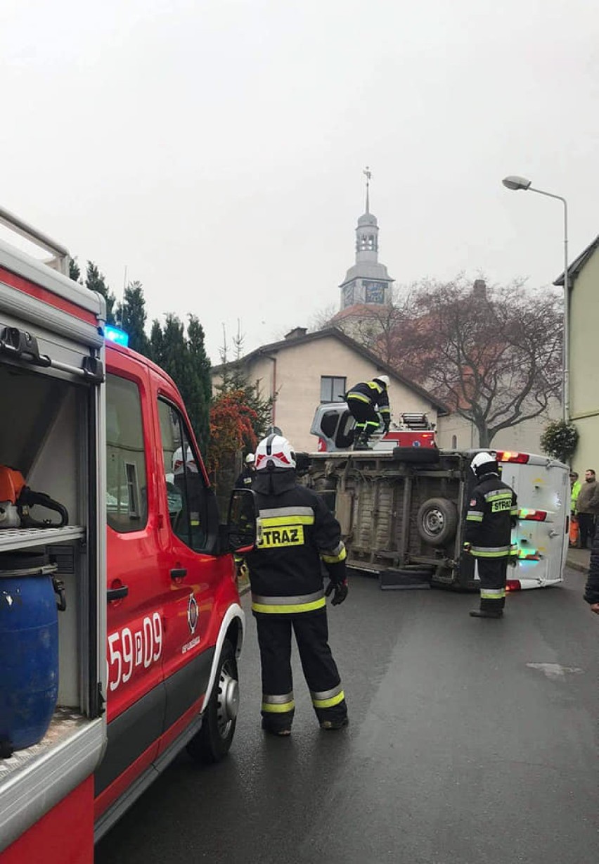 W Łobżenicy doszło do kolizji drogowej. Kierowca byl pod wpływem alkoholu