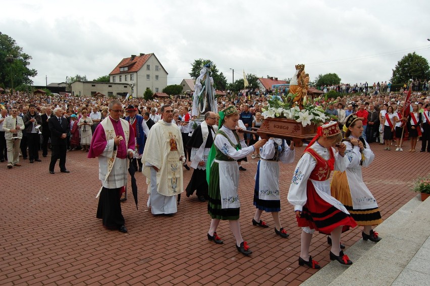 Do Sianowa przybyła ogromna liczba wiernych