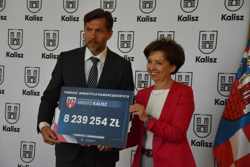 Miasto Kalisz, powiat kaliski i gminy z wielomilionowym wsparciem z Funduszu Inwestycji Samorządowych ZDJĘCIA