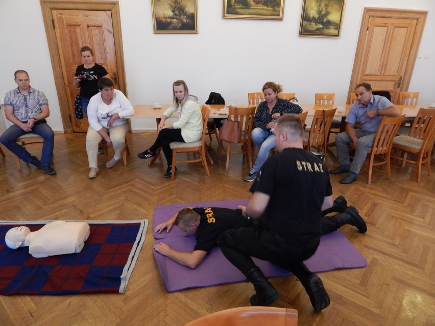 Radziejowscy policjanci rozmawiali z rolnikami