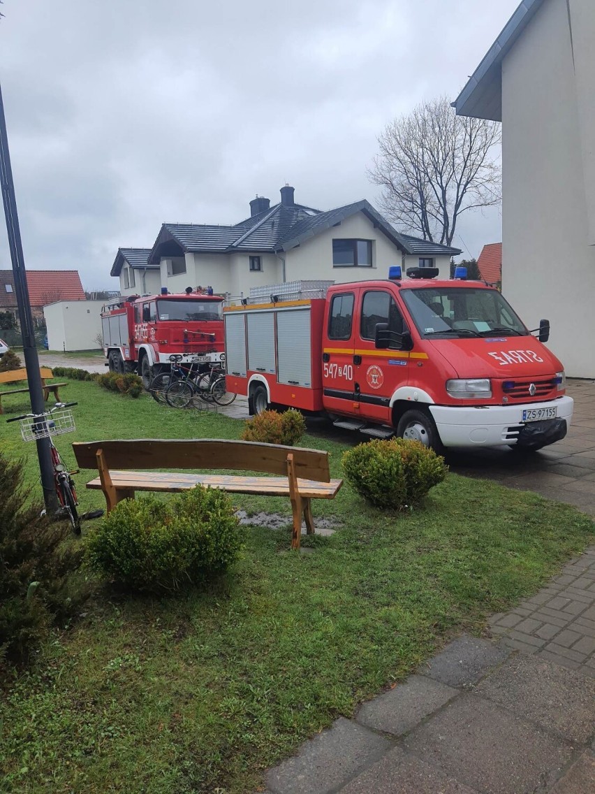 Strażacy z Wilczych Lasek pomogli druhowi Krzysztofowi. Wspaniała inicjatywa [zdjęcia]