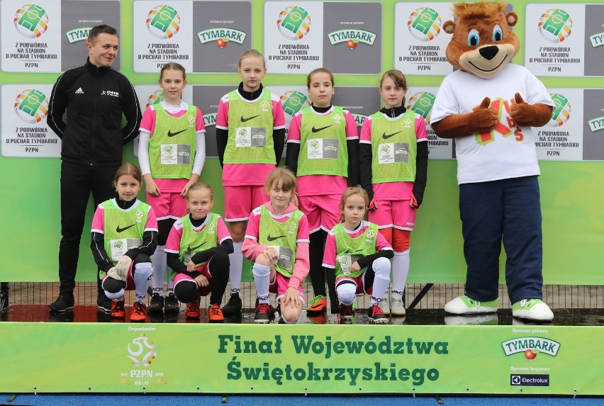 Z Podwórka na Stadion Turniej o Puchar Tymbarku. Odbyły się finały wojewódzkie. Małe Baćkowice z kolejnymi dużymi sukcesami (ZDJĘCIA)