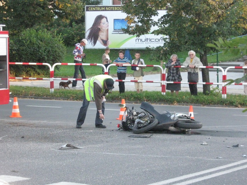 W zderzeniu ucierpiał nastolatek, który trafił do śremskiego...